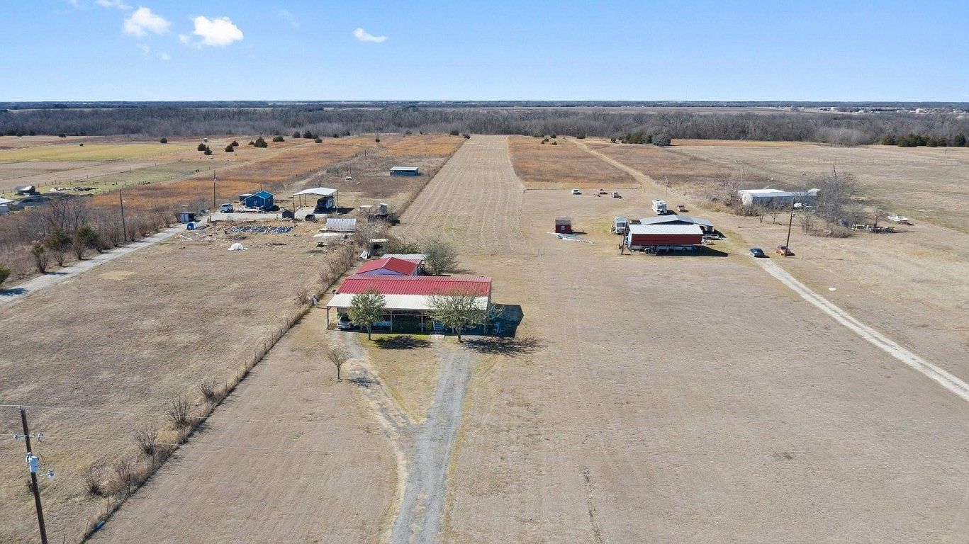 342 County Road 2146, Greenville, TX 75402 | MLS #20519600 | Zillow