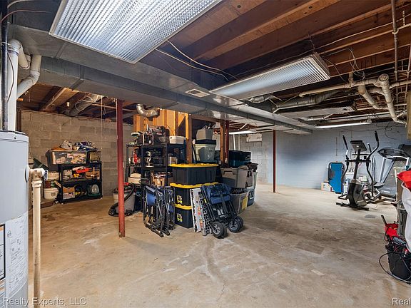 21st image of 6108 Dryden Rd