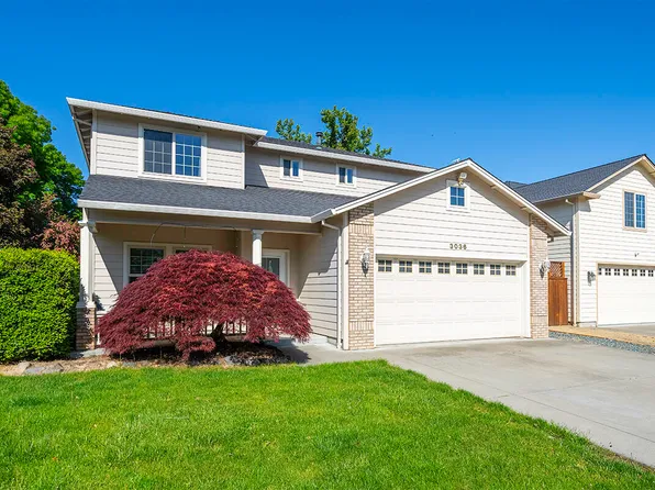 3036 Gary Dr, Medford, OR 97504