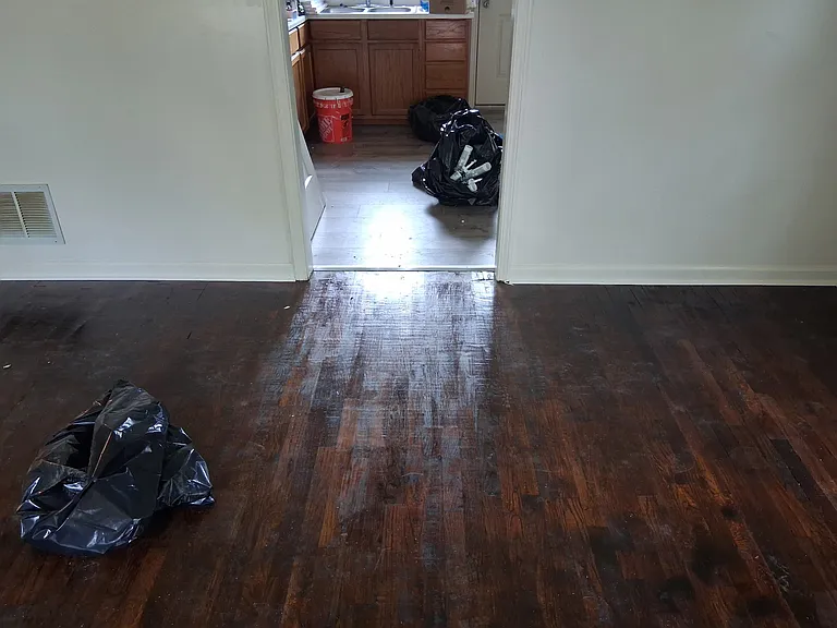 1003 S Grand Ave — Photo 7