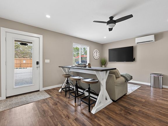 5th image of 60 McDaniels Fishcamp Rd #A