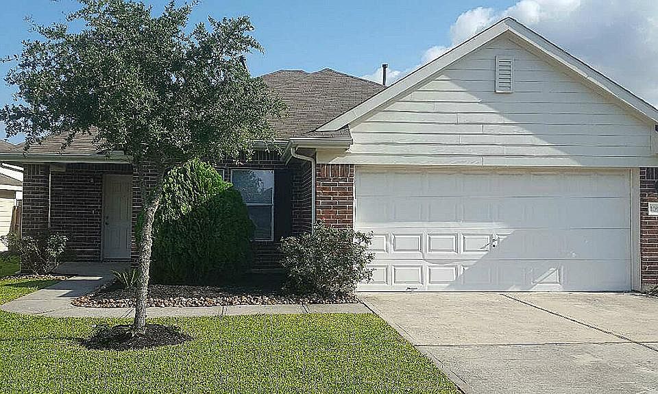 1st image of 10519 Scenic Cove Ct