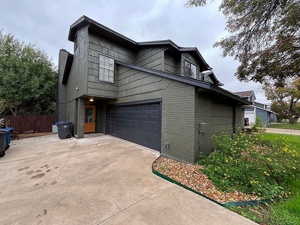 1st image of 12144 Vista Nogal St