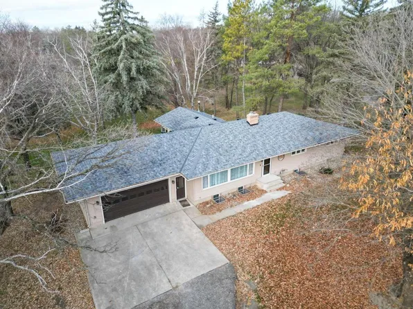 7344 26th St NE, Willmar, MN 56201