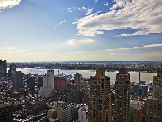 Rented by Sotheby's International Realty | media 3