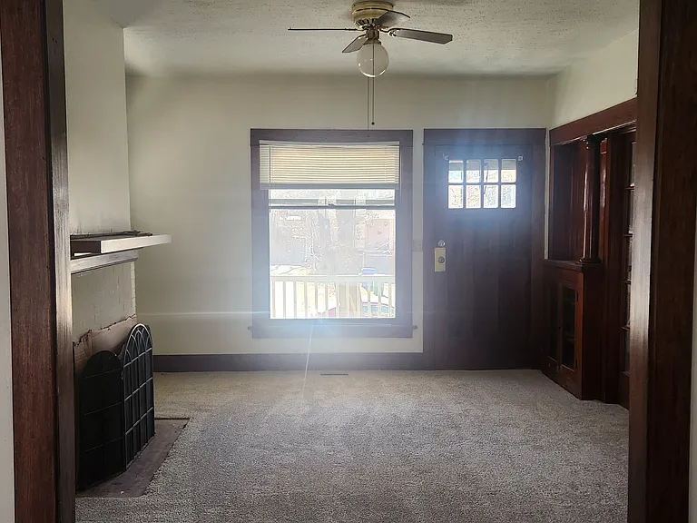 1524 Washington St #1 — Photo 6