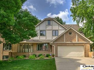 16410 Grover St, Omaha, NE 68130