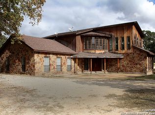 23551 Mathis Rd, Elmendorf, TX 78112