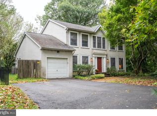 13 W Mermaid Ln, Philadelphia, PA 19118