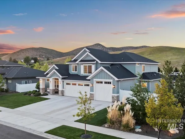 9144 W Mirror Pond Dr, Boise, ID 83714