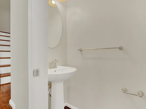 1269 Elderslie Ln, York, PA 17403