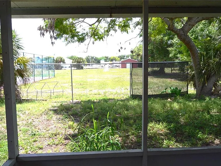 424 Delicata Dr — Photo 24