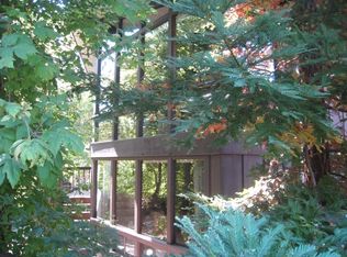 2445 Park Rd, Redwood City, CA 94062