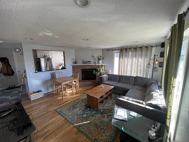 2174 Broadway St NE — Photo 7
