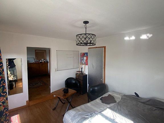 2nd image of 101 Kenwood Way #1