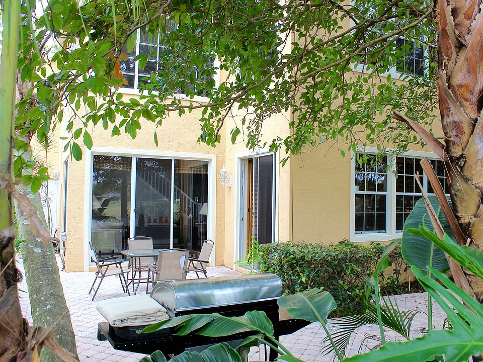 1st image of 8 Via Del Corso Palm