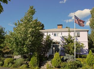 9 Fox Run Ln, Marblehead, MA 01945