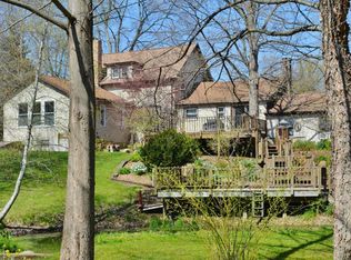 10545 Singer Lake Rd, Baroda, MI 49101