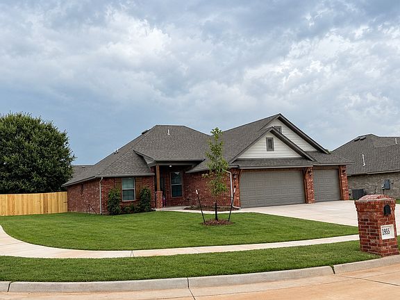 2nd image of 1955 W Flintlock Way