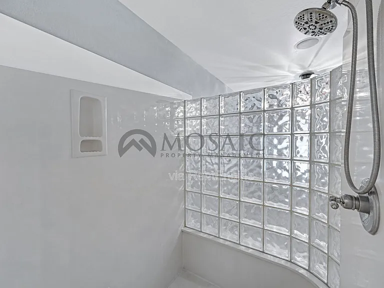 5626 S 21st Pl — Photo 10