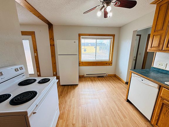 5th image of 515 Carr Lake Rd SE