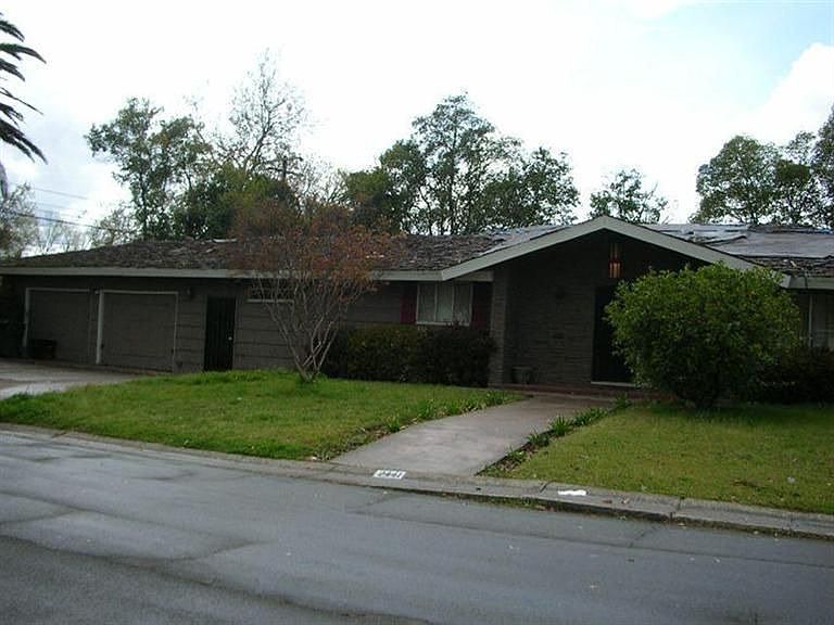 2nd image of 2441 Drayton Dr