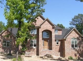 303 Castlegate Loop, Russellville, AR 72802