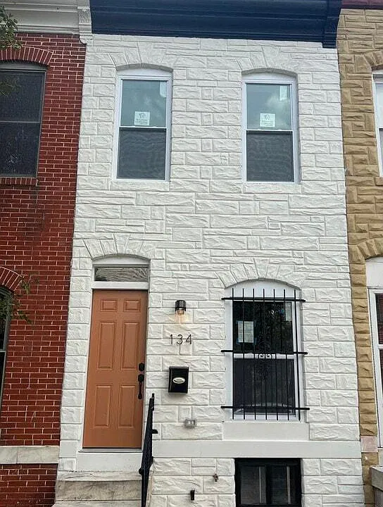 134 N Decker Ave