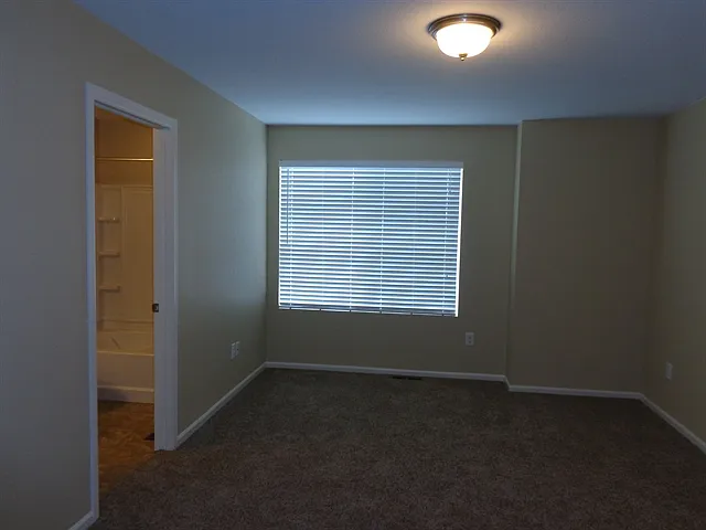 5550 N Lisbon St — Photo 7