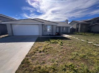 14441 Stone Creek Trl, Hesperia, CA 92344