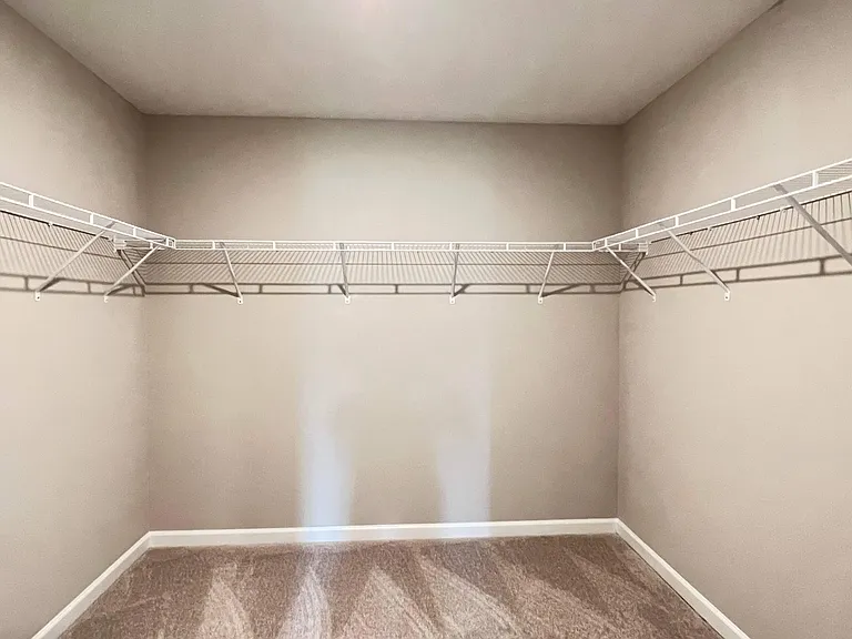292 Grey Falcon Ave — Photo 22