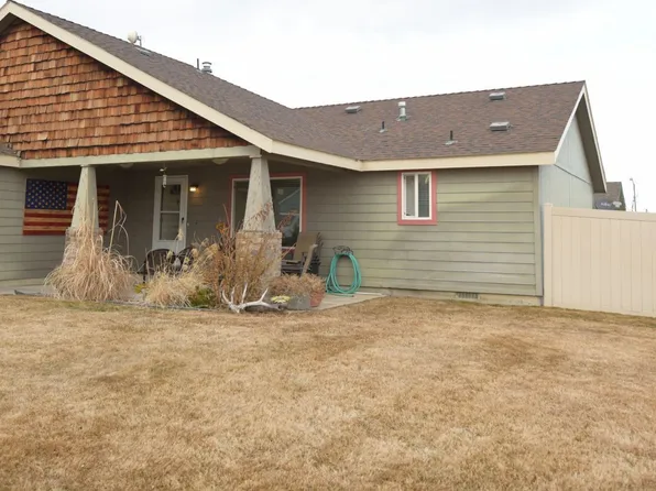 4242 Gold Dust Dr, Elko, NV 89801
