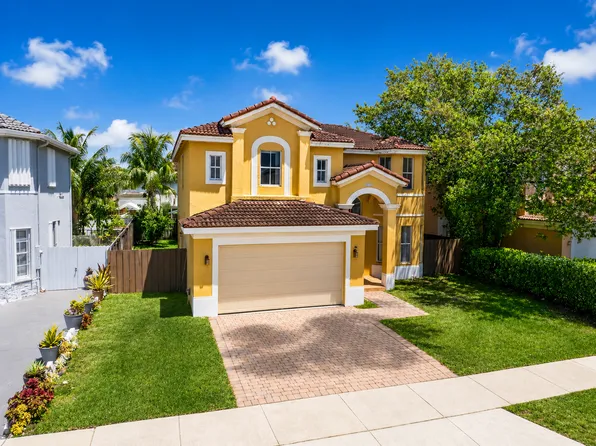 11070 SW 243rd Ln, Homestead, FL 33032