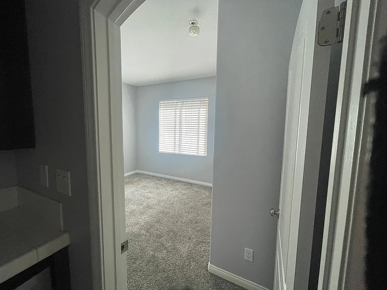 1640 Orinda Ct — Photo 2