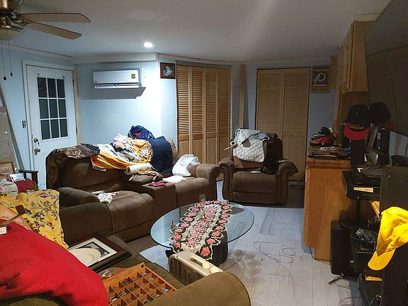 laundry room + lining closet