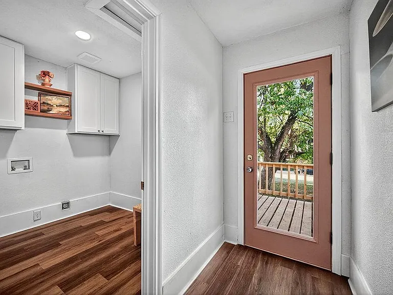 531 E Shepherd St — Photo 10