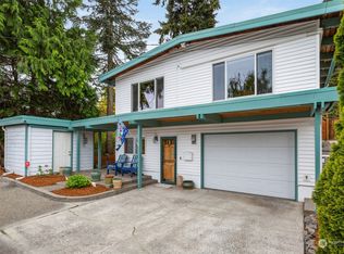 11123 34th Pl SW, Seattle, WA 98146