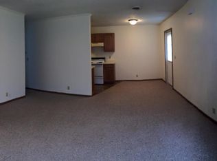 105 Professional Dr APT 9, Herrin, IL 62948