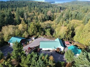 5500 Antler Pl NW, Seabeck, WA 98380