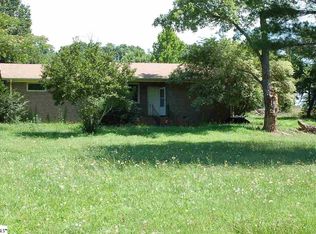 228 Terrace Ln, Simpsonville, SC 29681