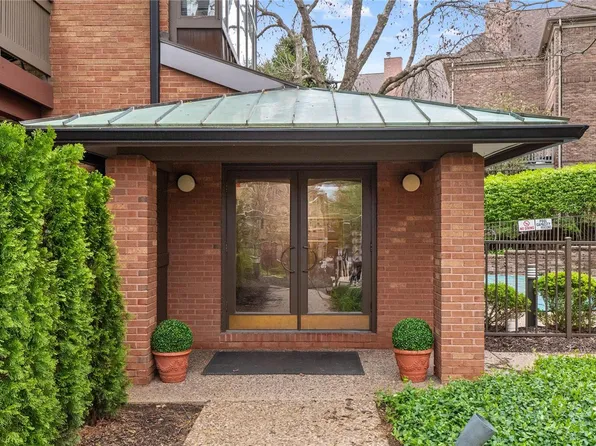 312 N Meramec Ave APT 203, Saint Louis, MO 63105