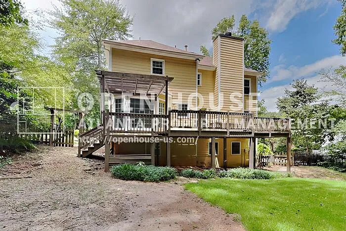 3829 Bluffview Dr — Photo 20