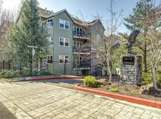 11708 SE Crested Eagle Ln #F-5, Happy Valley, OR