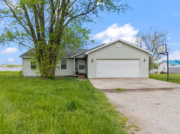 241 Elm Street, Washburn, MO 65772