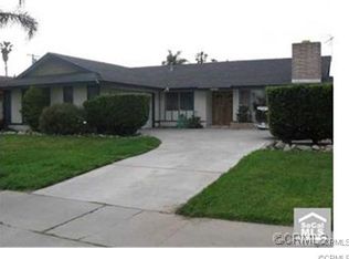 8981 California Ave, Riverside, CA 92503