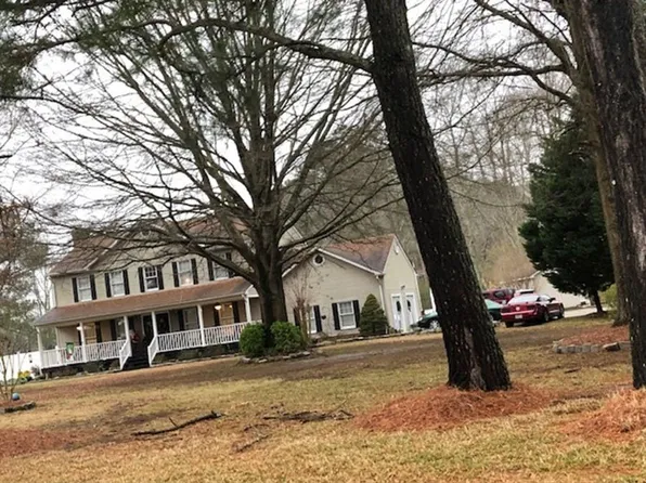 444 Homestead Rd, Chesapeake, VA 23321