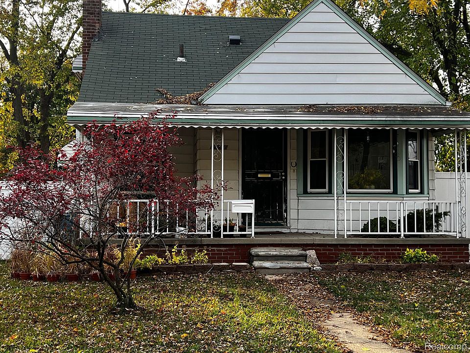 1st image of 18991 Greydale Ave