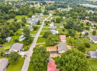 309 Valley View Rd, La Follette, TN 37766