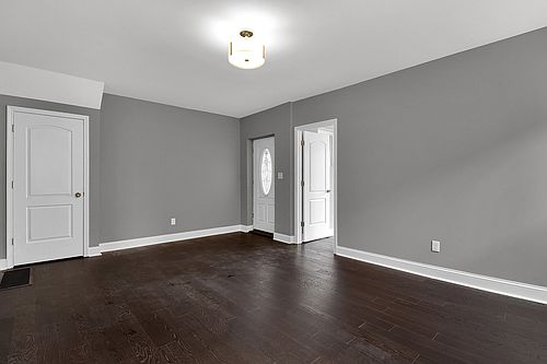 4th image of 4413A Delor St