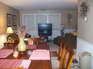 404 Independence Dr, Harleysville, PA 19438